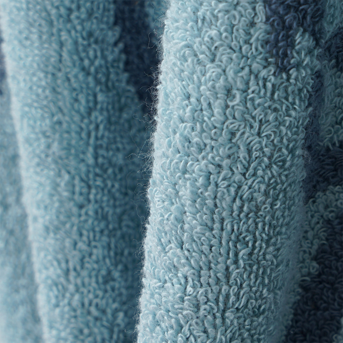 Handtuch mit Schleifen-Allover