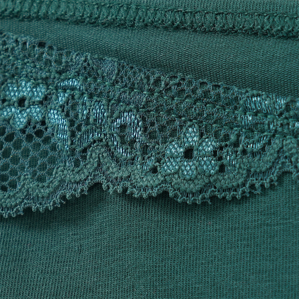 4 Damen Pantys in verschiedenen Dessins