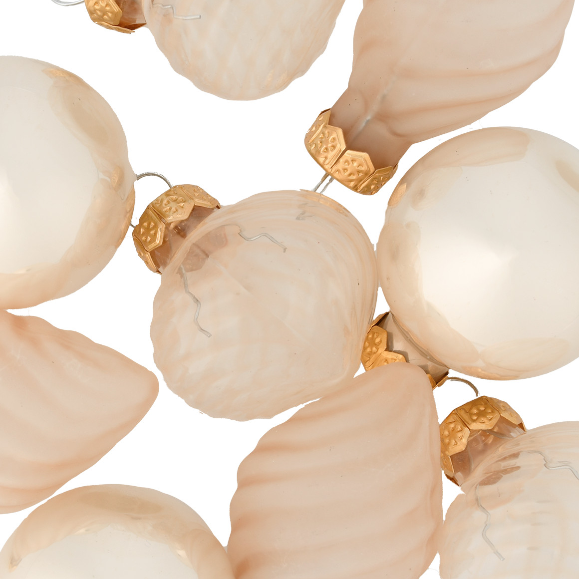 9 kerstballen in verschillende vormen