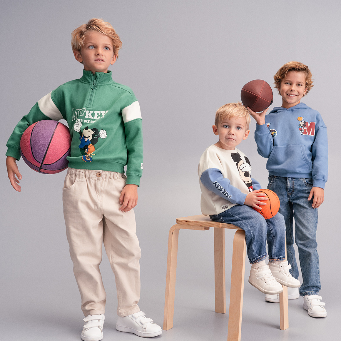 Micky Maus Hoodie mit Rücken-Print