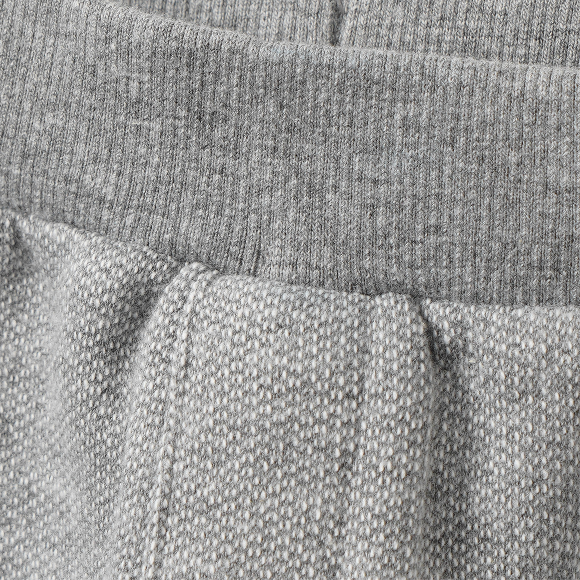 Baby Jogpants mit Struktur