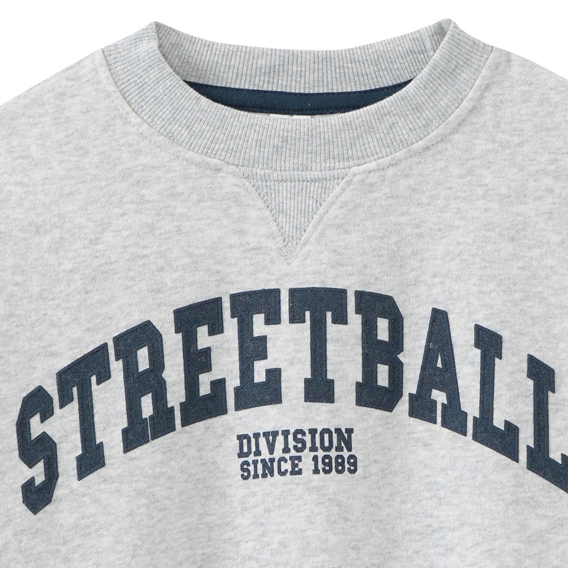 Jongens sweater met opdruk