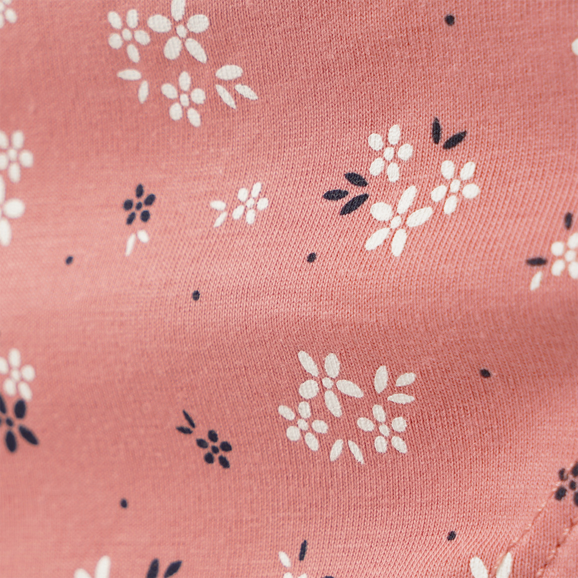 Damen Slips in verschiedenen Dessins