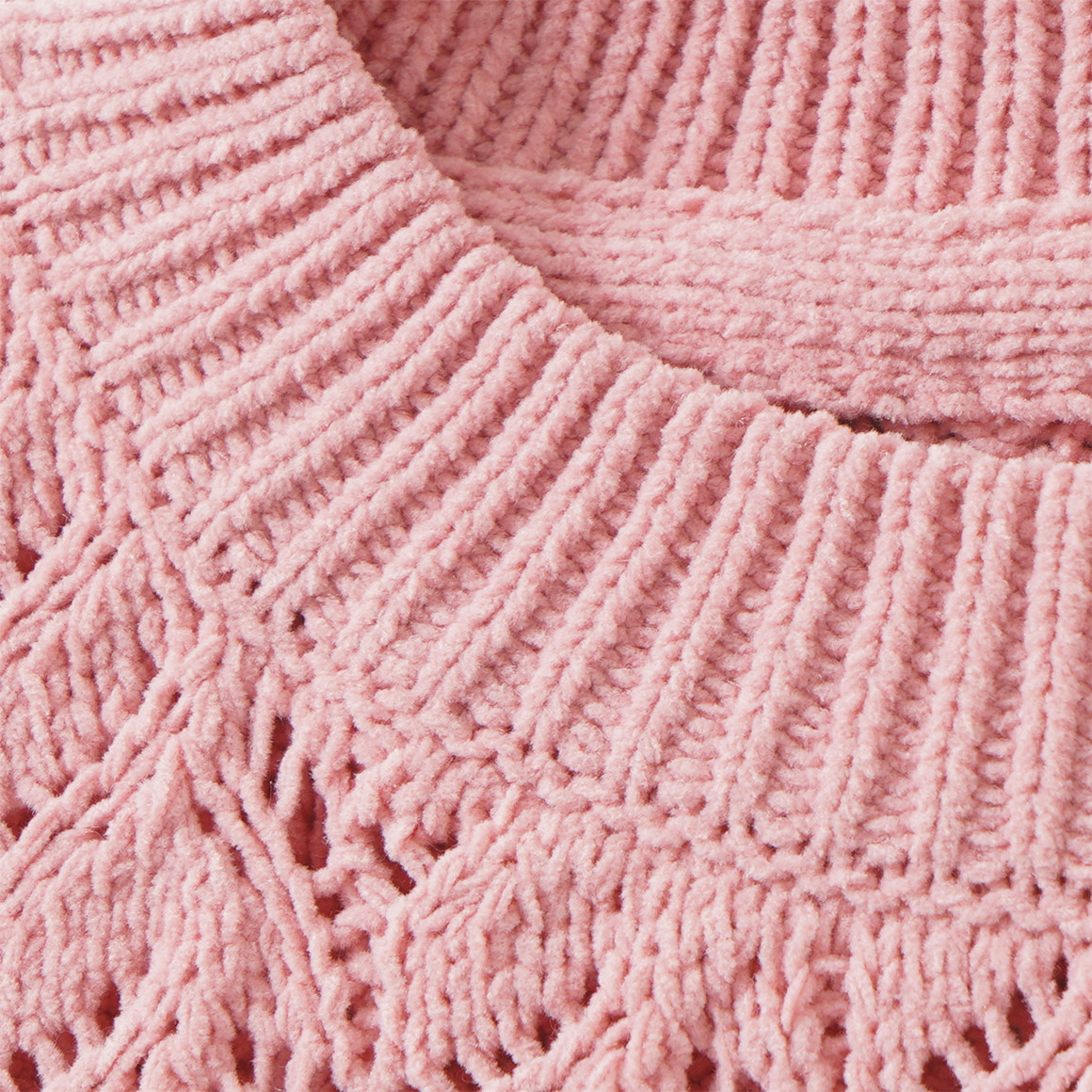 Gebreide trui voor meisjes van chenillegaren