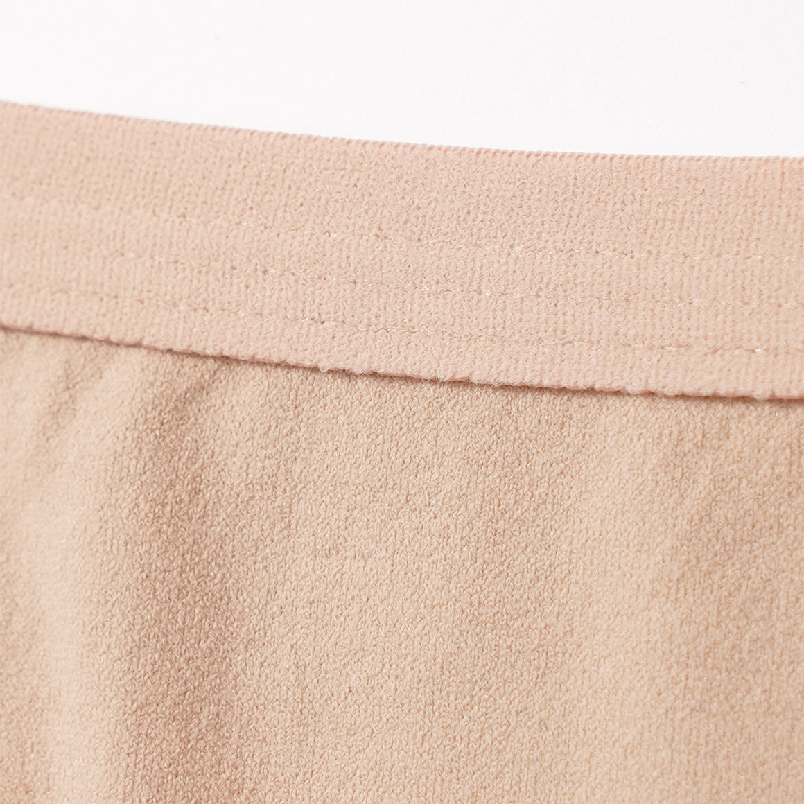 3 Damen Seamless-Strings im Basic-Look