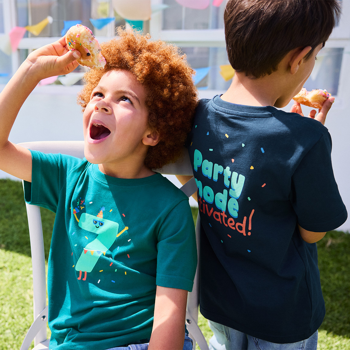 Jungen T-Shirt mit Rücken-Print