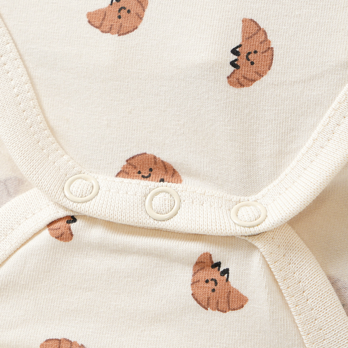 2 Baby Bodys aus Bio-Baumwolle