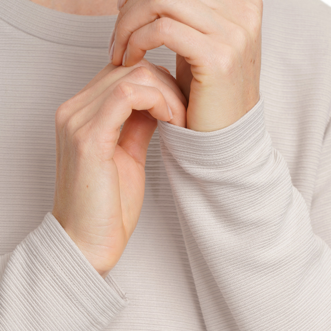 Damen Langarmshirt in strukturierter Qualität