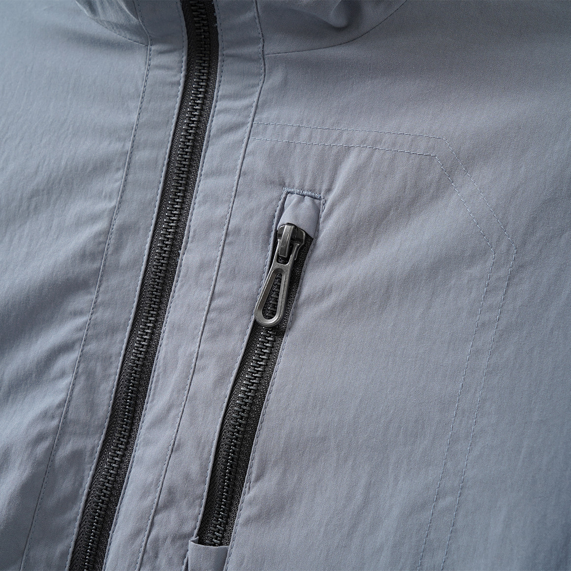 Jongensblouson met capuchon