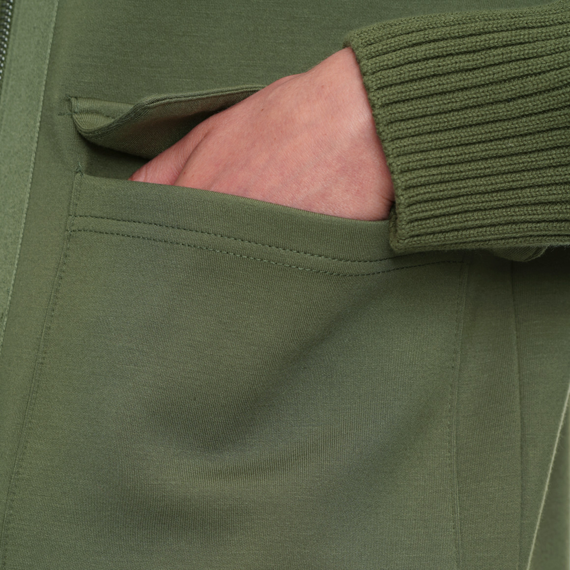 Damen Sweatjacke mit Strickkragen