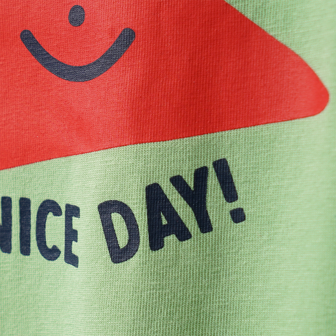 3 Jungen T-Shirts mit Prints