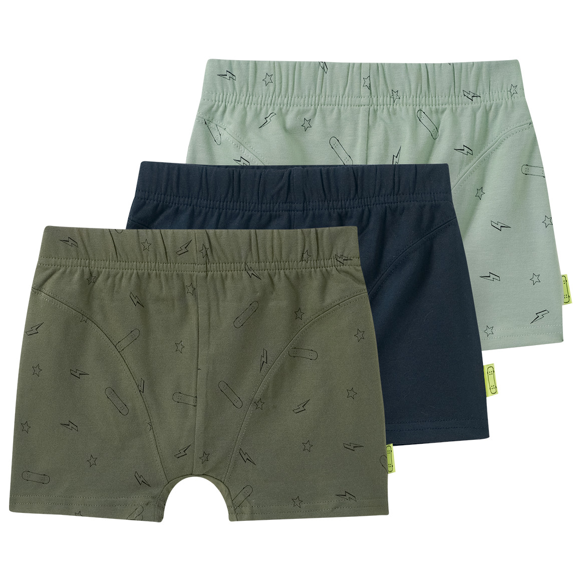 3 Jungen Boxer in verschiedenen Farben