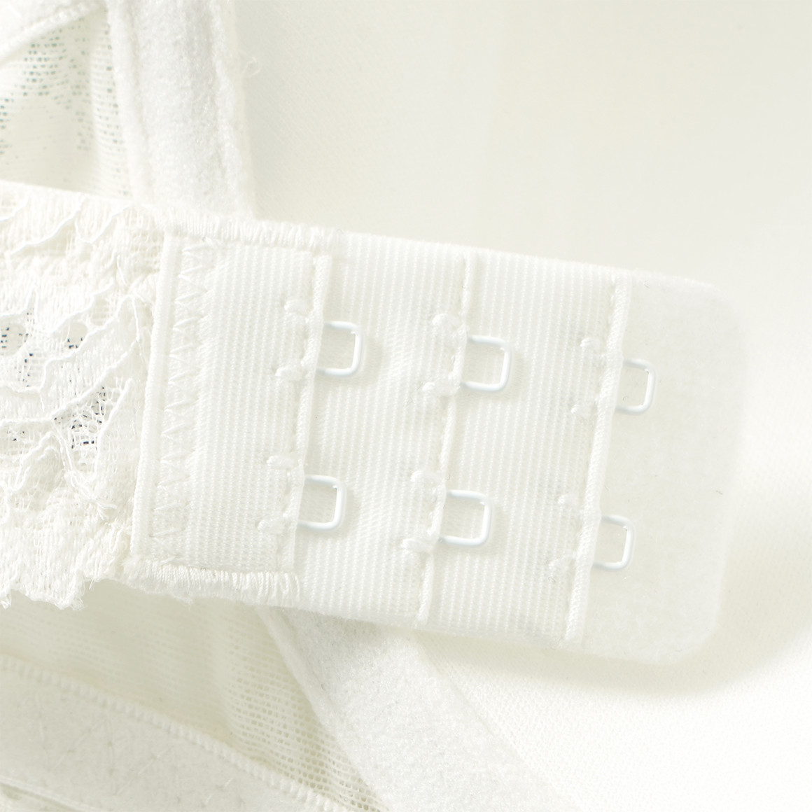 Damen Bügel-BH mit Spitze