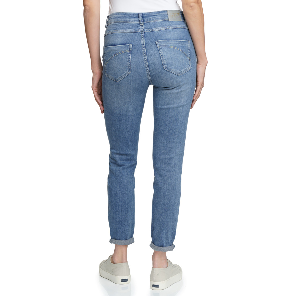 Damen Slim-Jeans mit Used-Waschung