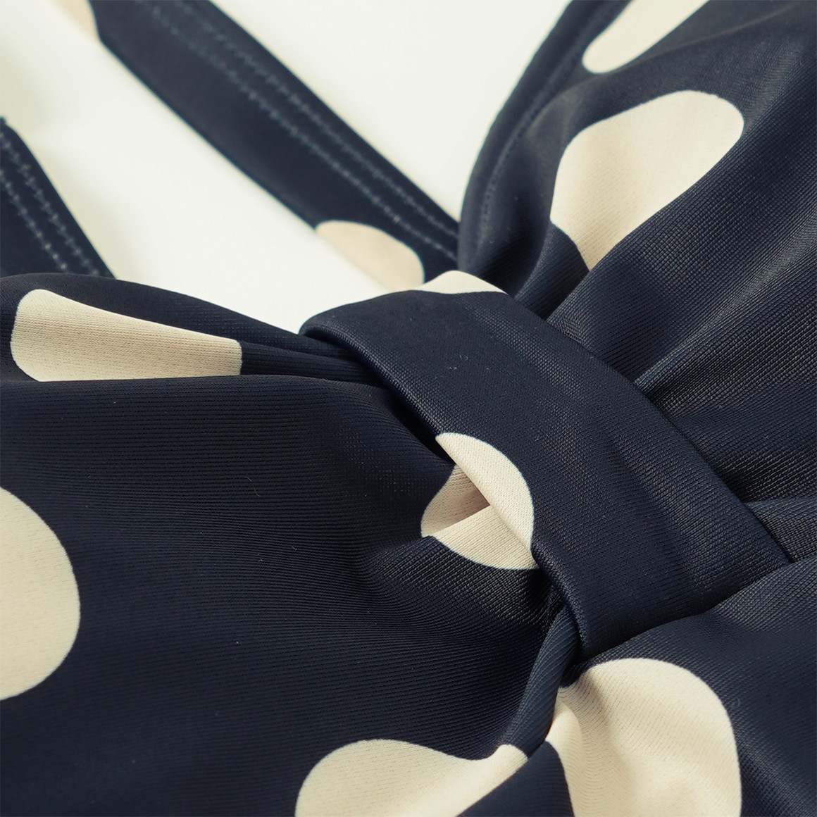 Damen Shape-Tankinioberteil mit Punkten