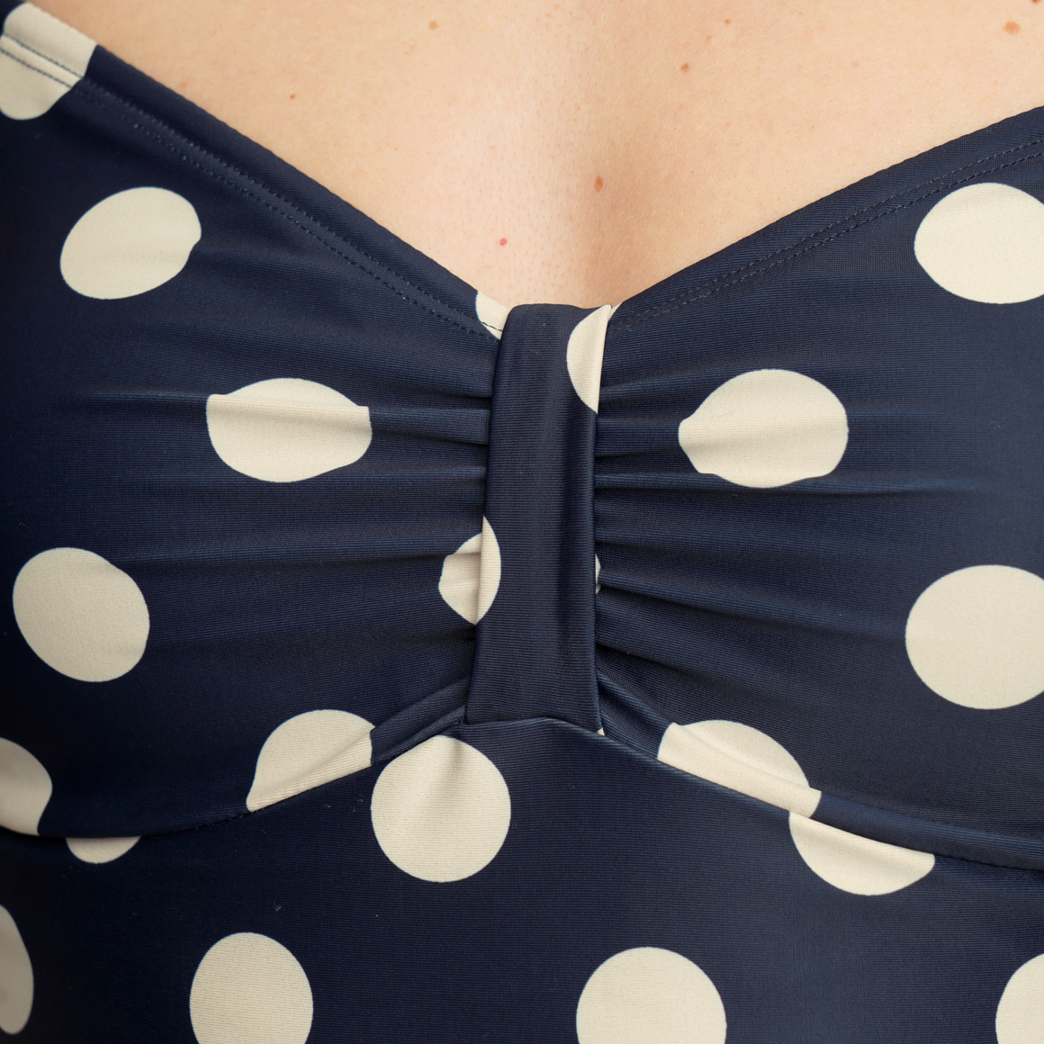 Damen Shape-Tankinioberteil mit Punkten