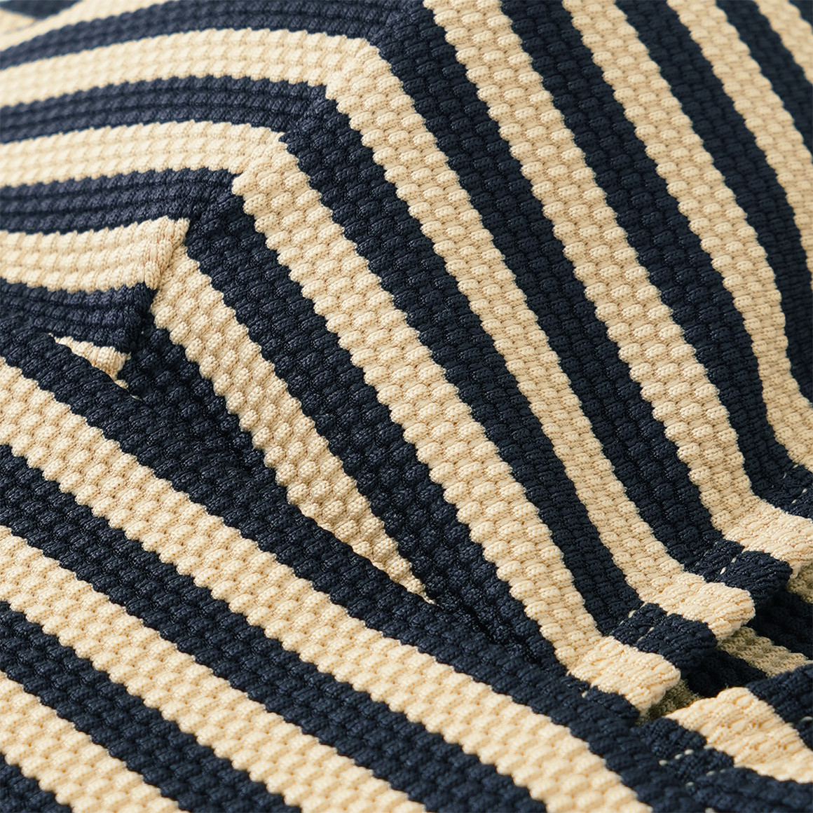 Damen Shape-Badeanzug mit Strukturstreifen