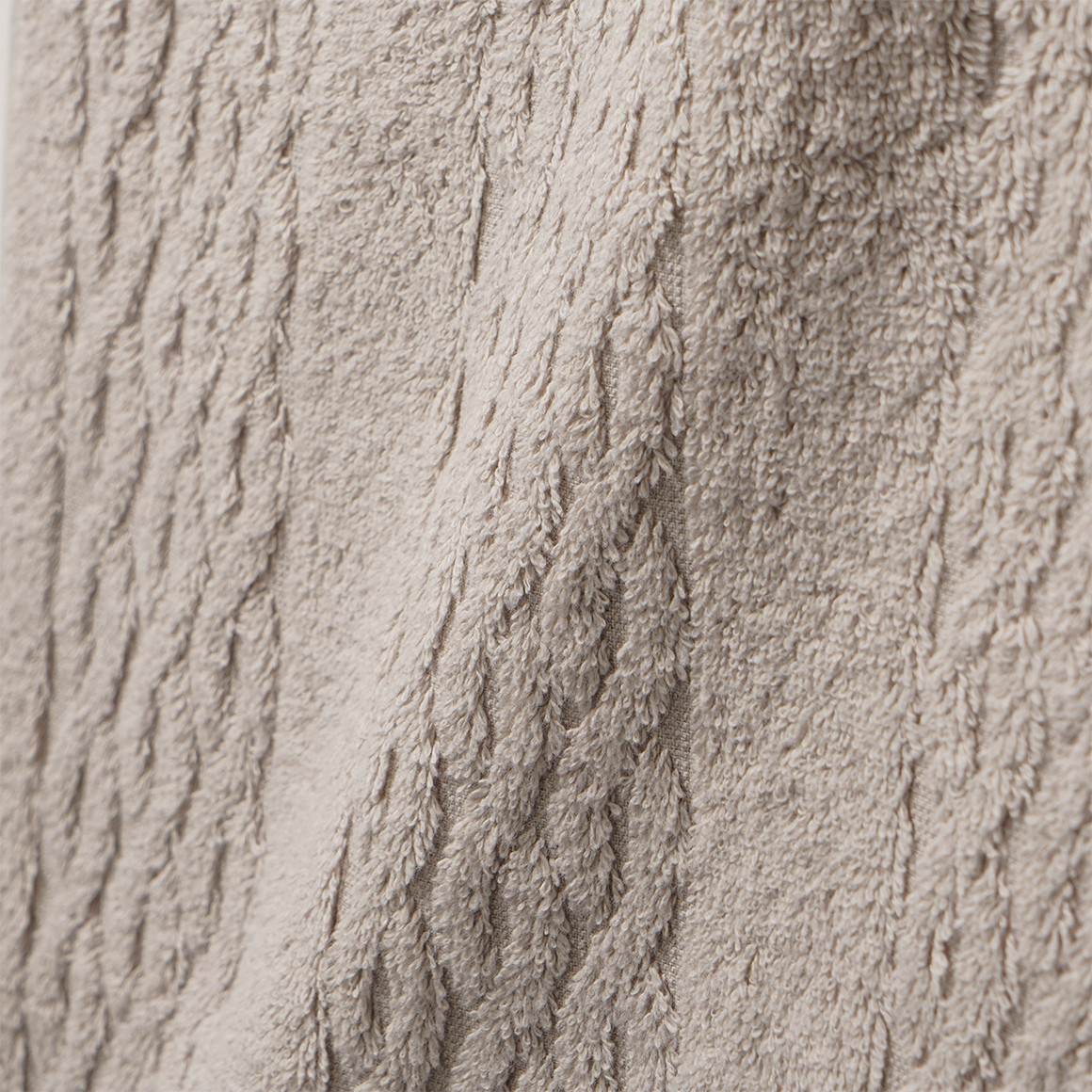 Duschtuch mit Zopfmuster