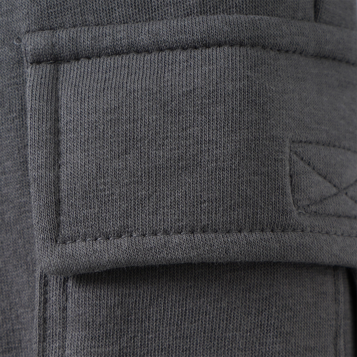 Jungen Jogginghose im Cargo-Look