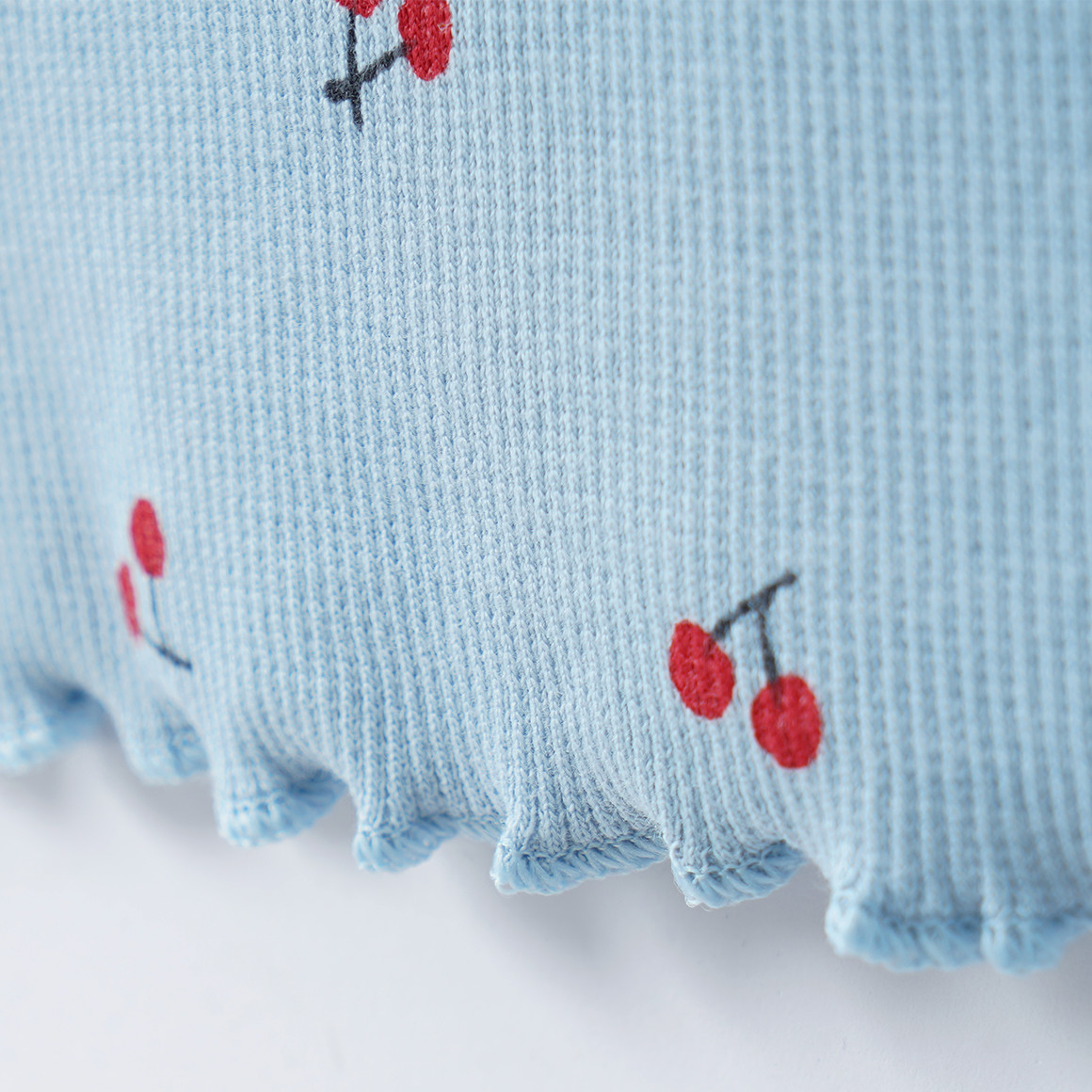 Mädchen Langarmshirt mit Kirsch-Allover