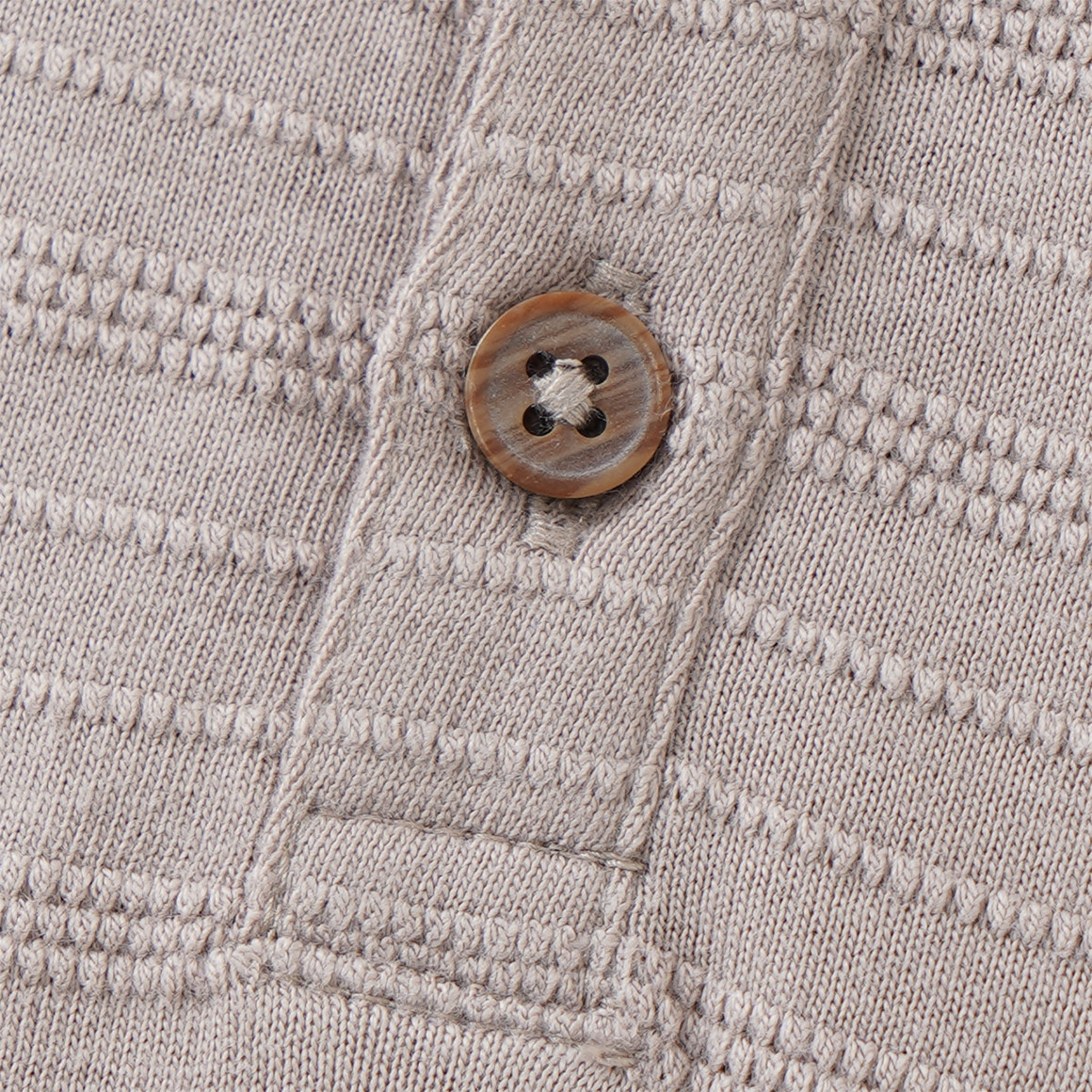 Jungen T-Shirt mit Knopfleiste