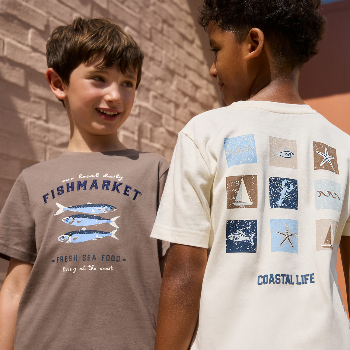 Jungen T-Shirt mit Rückenprint