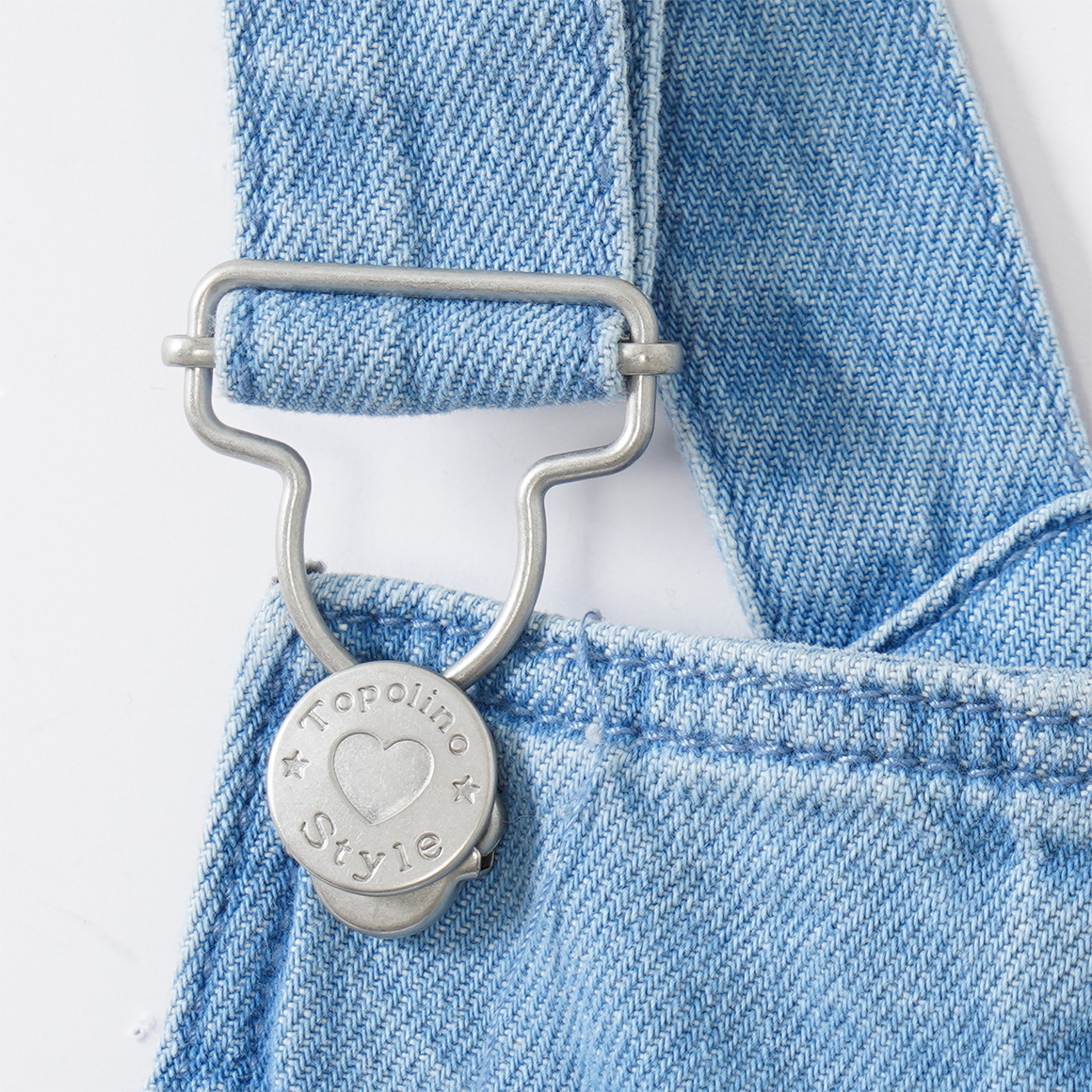 Mädchen Latzshorts mit Blumen-Applikation