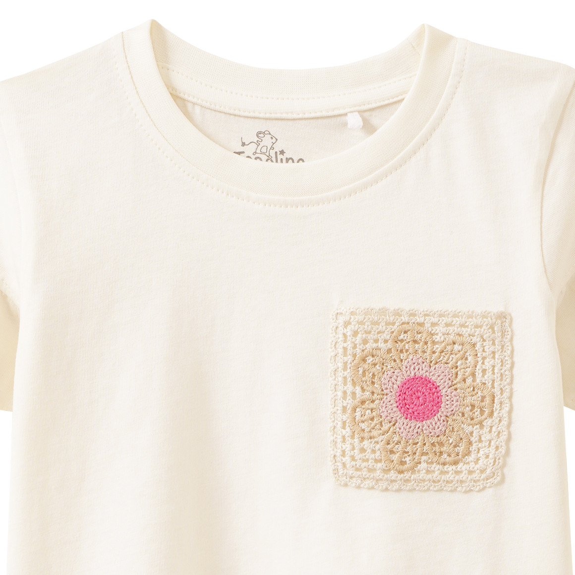 Mädchen T-Shirt mit Häkeltasche