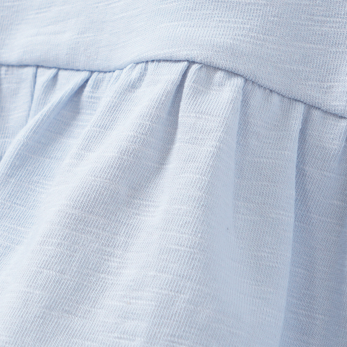 Babyshirt met lange mouwen met bloemenstiksel