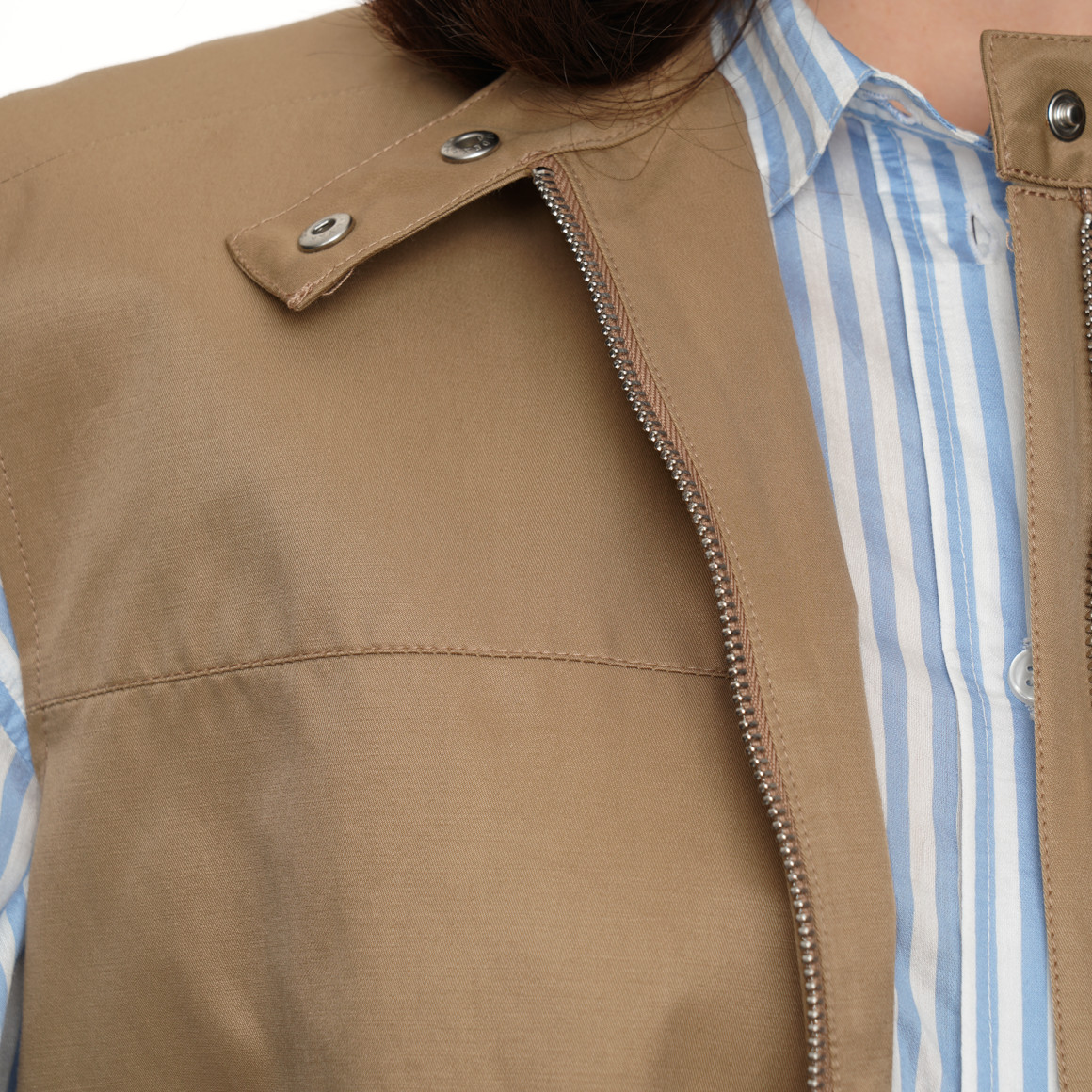 Damen Weste in glänzender Optik