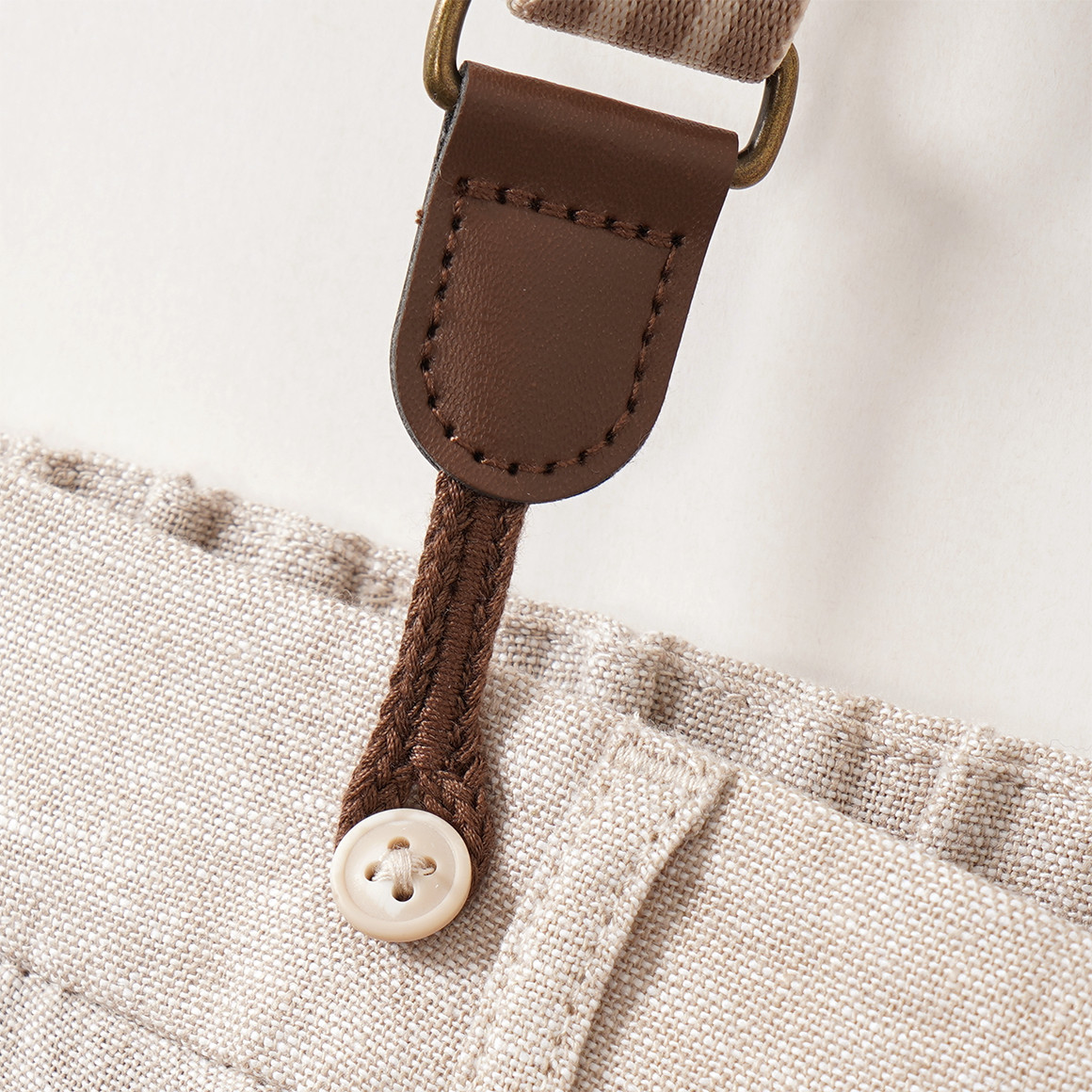 Geklede linnen broek voor jongens met bretels