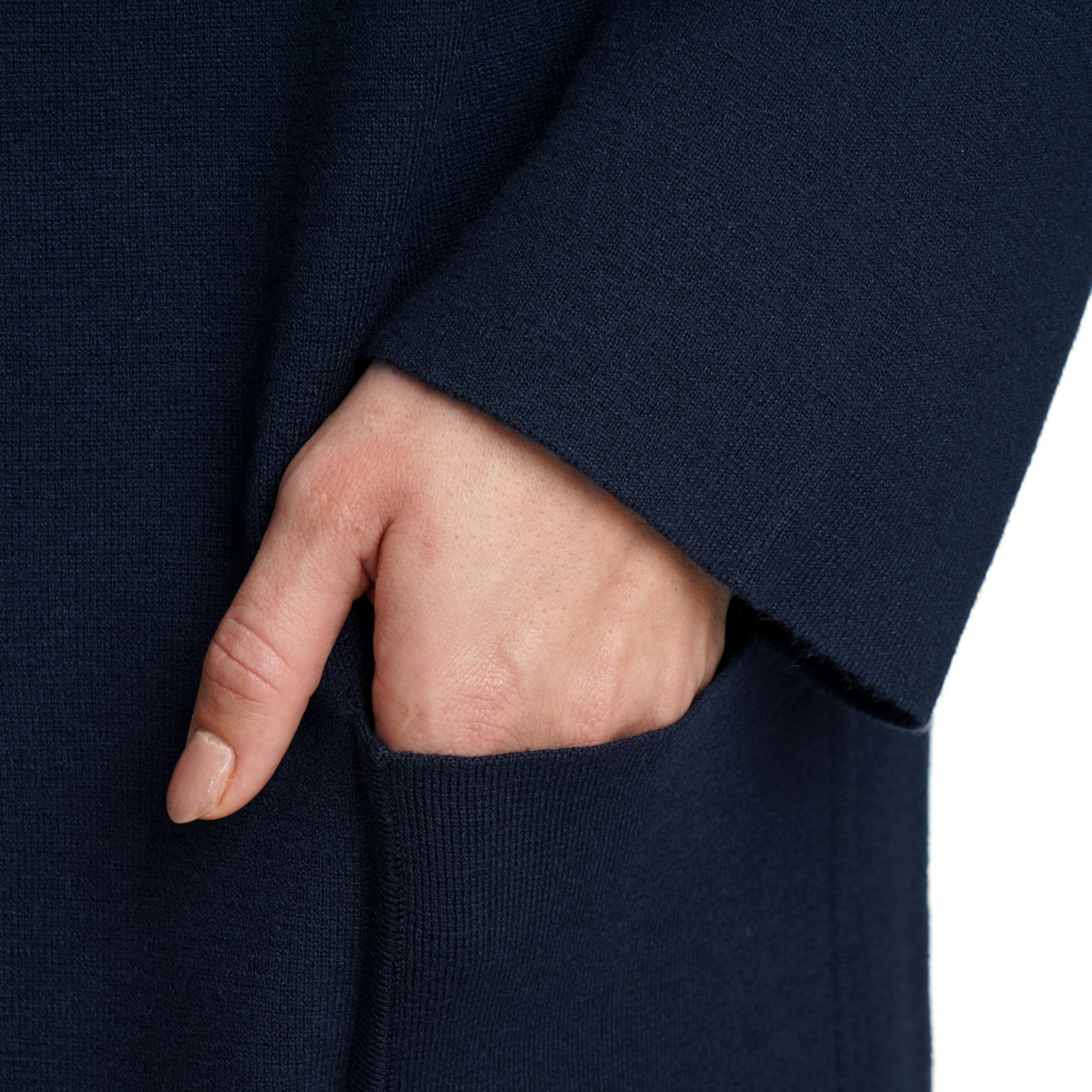 Damen Strickjacke lang geschnitten