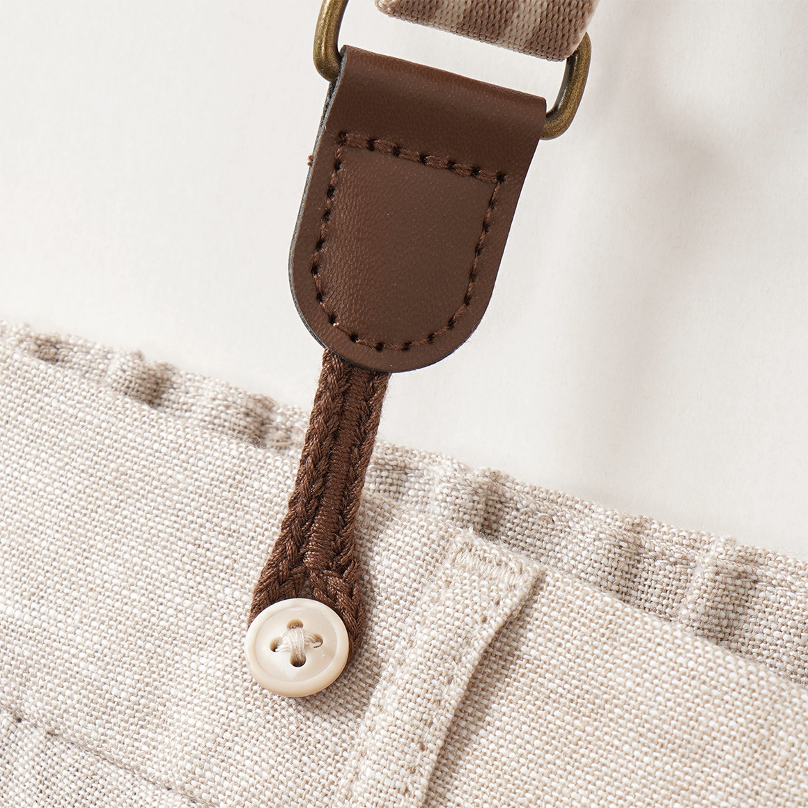 Geklede linnen broek voor jongens met bretels