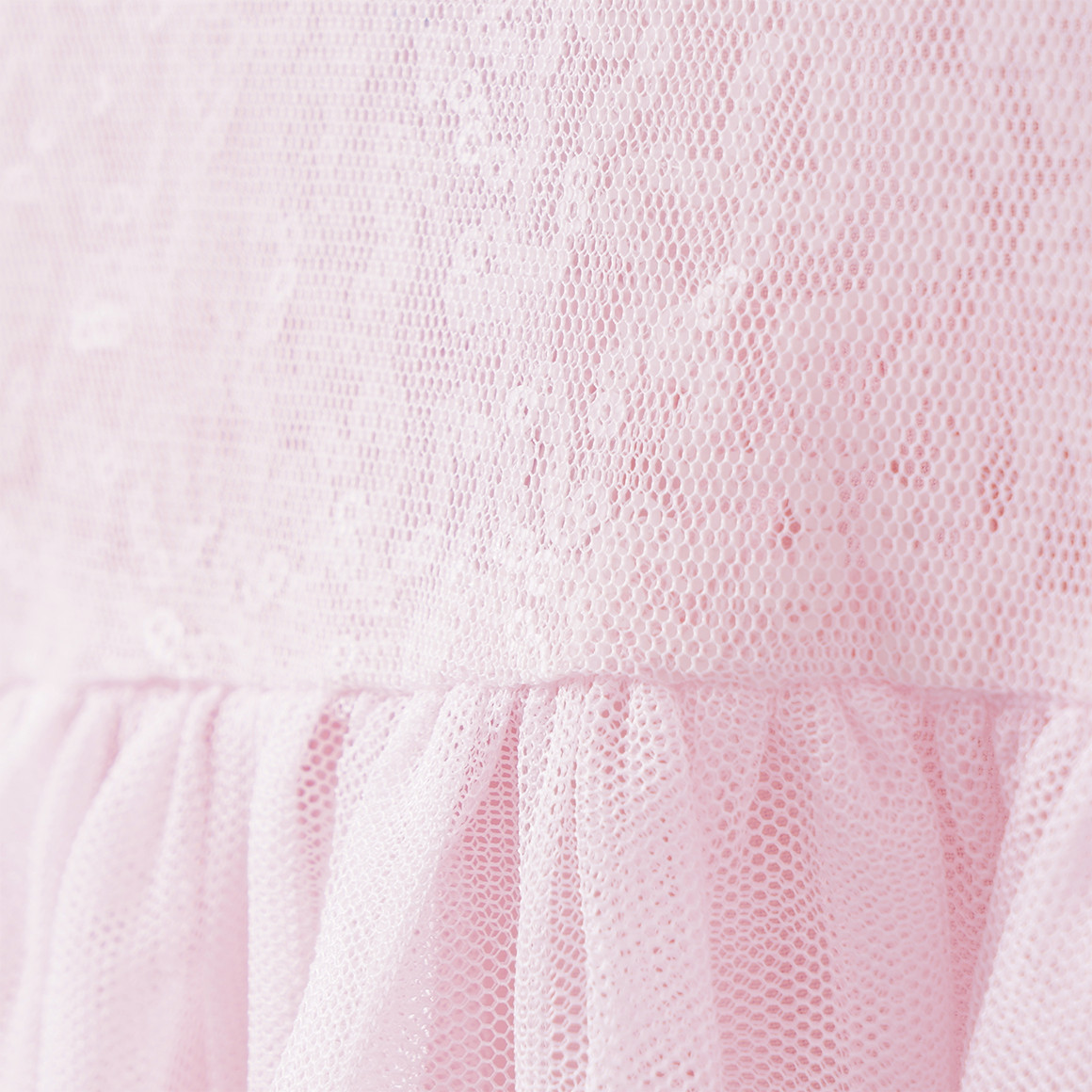 Mädchen Kleid mit Tüll