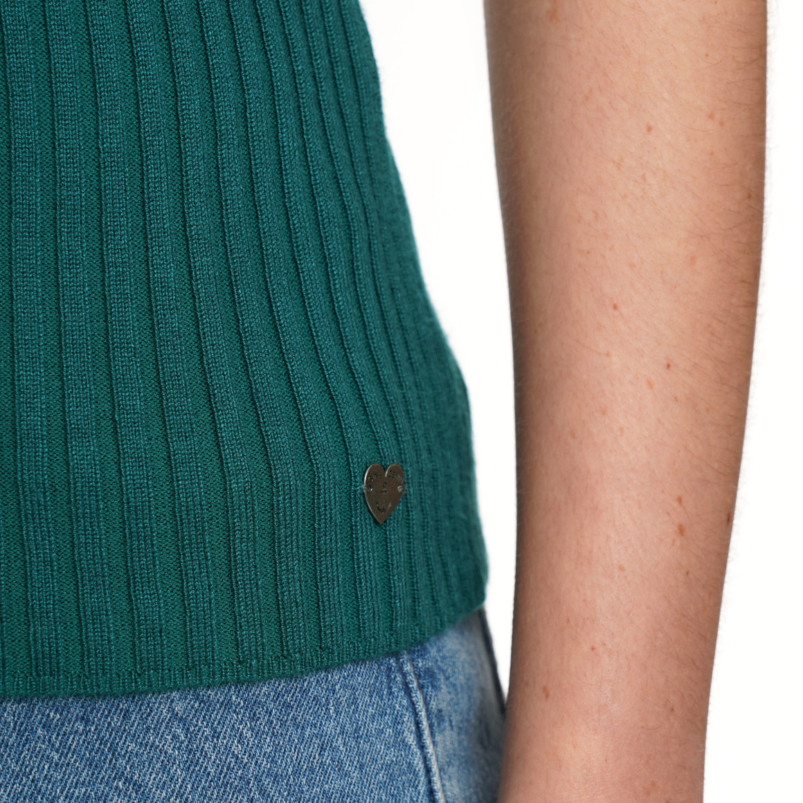 Damen Kurzarm-Strickpullover mit Rippstruktur