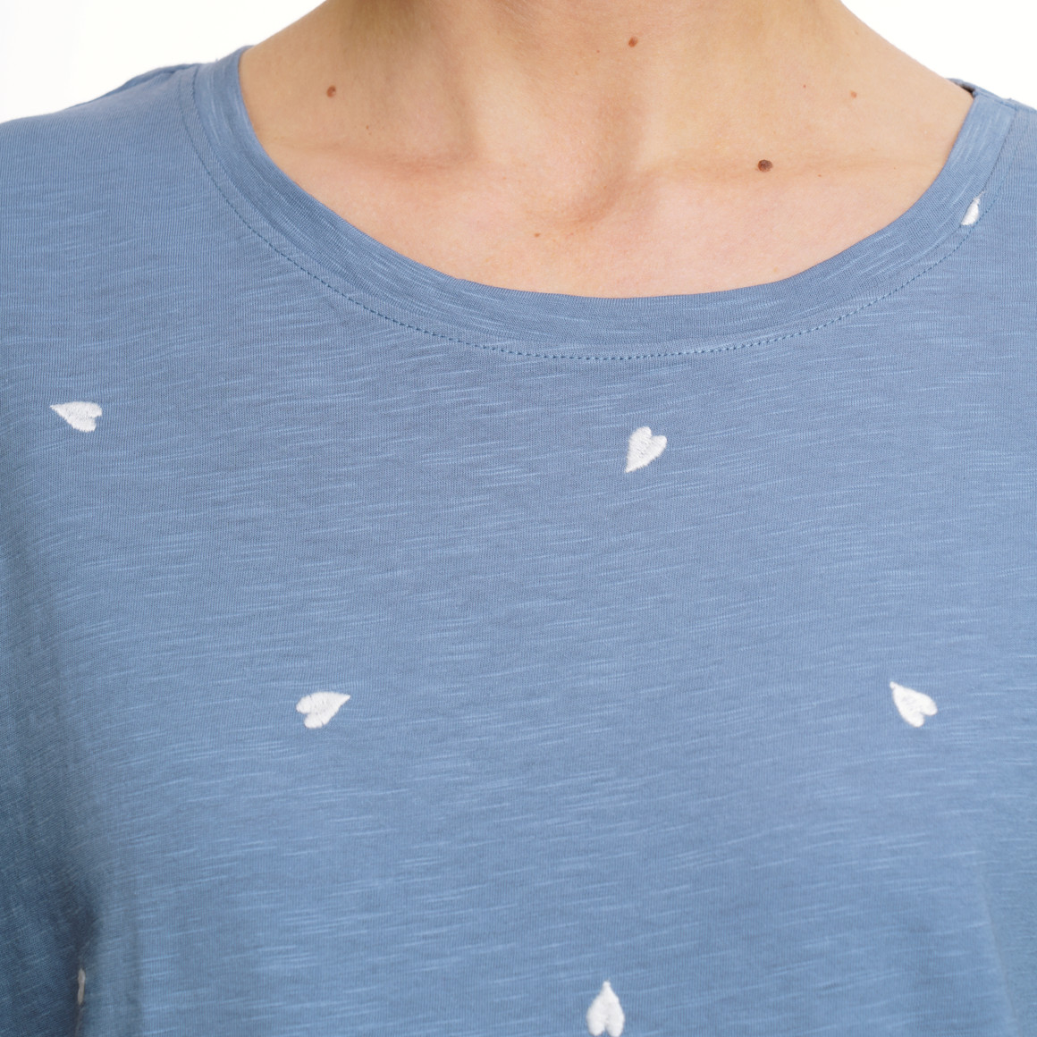 Damen T-Shirt mit Herz-Stickerei