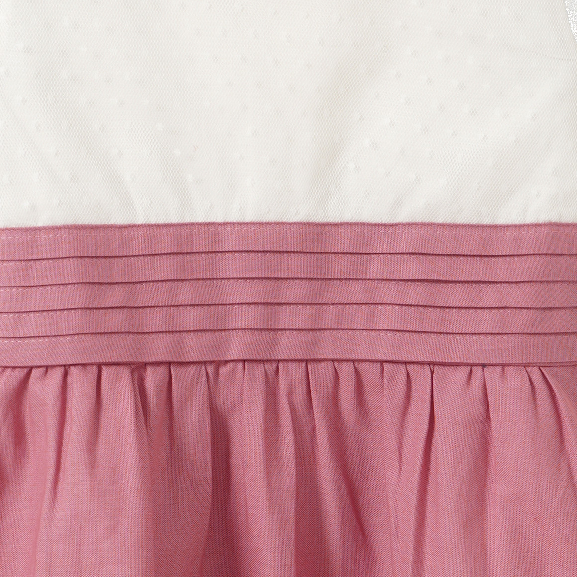 Mädchen Kleid mit Leinen
