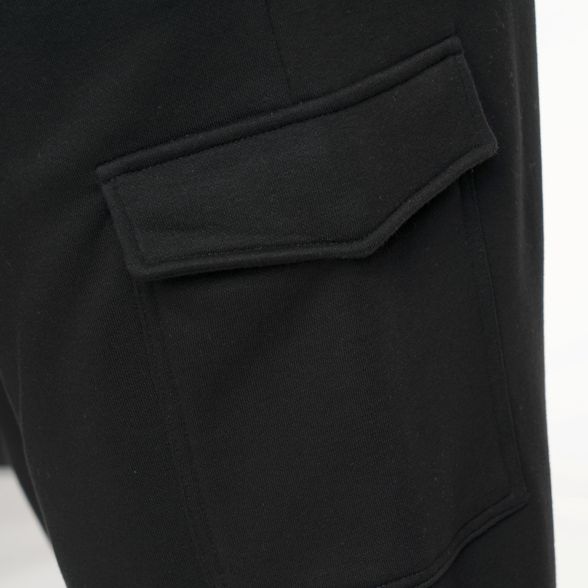 Herren Sweathose in lockerer Passform