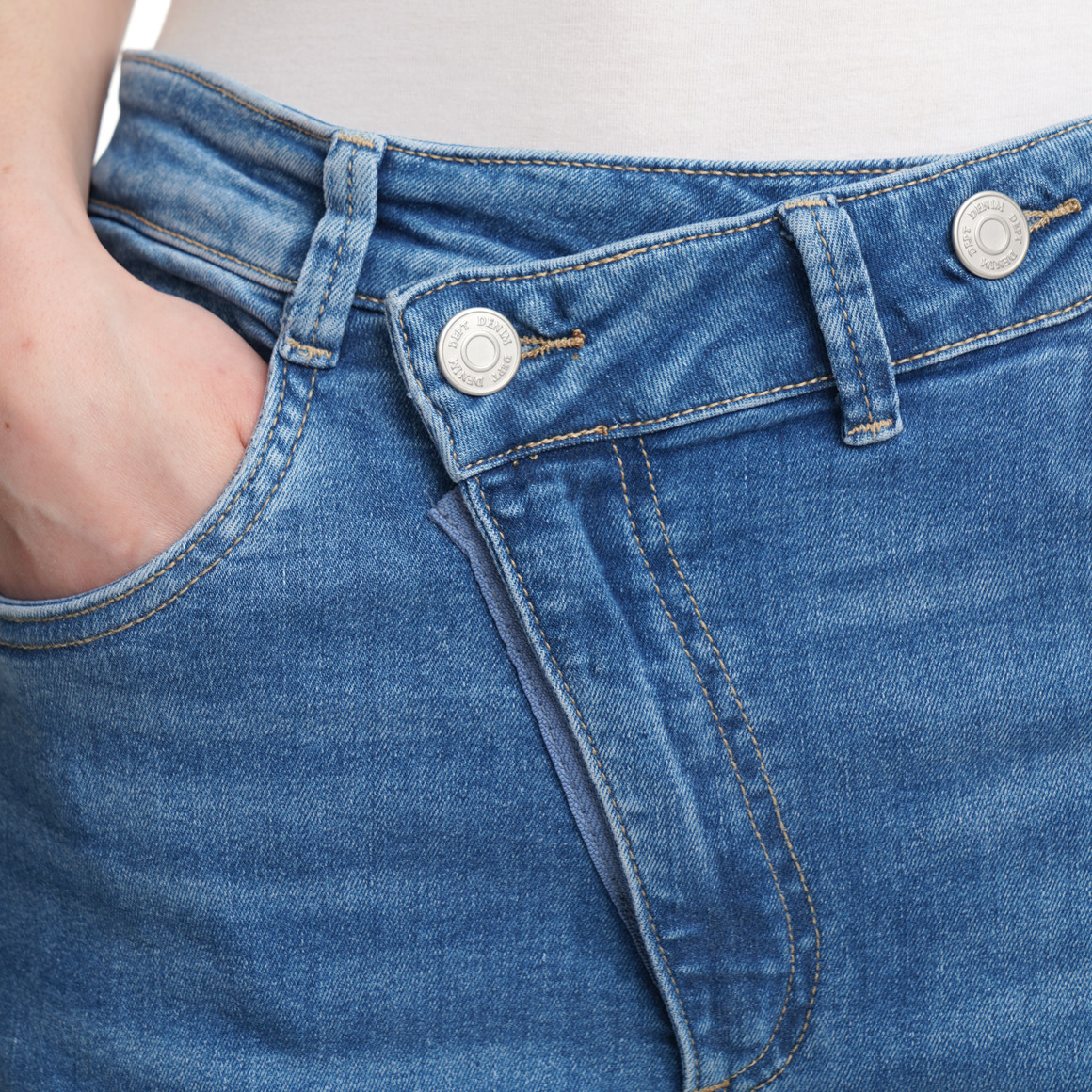 Damen Straight-Jeans im Relaxed-Style