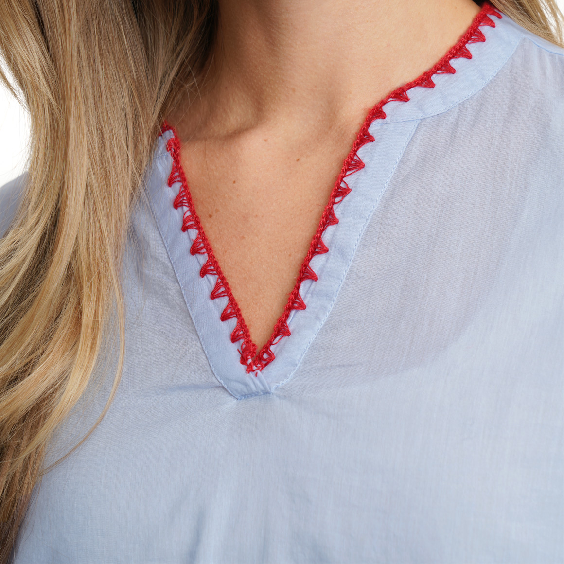 Damen Schlupfbluse mit Stickerei