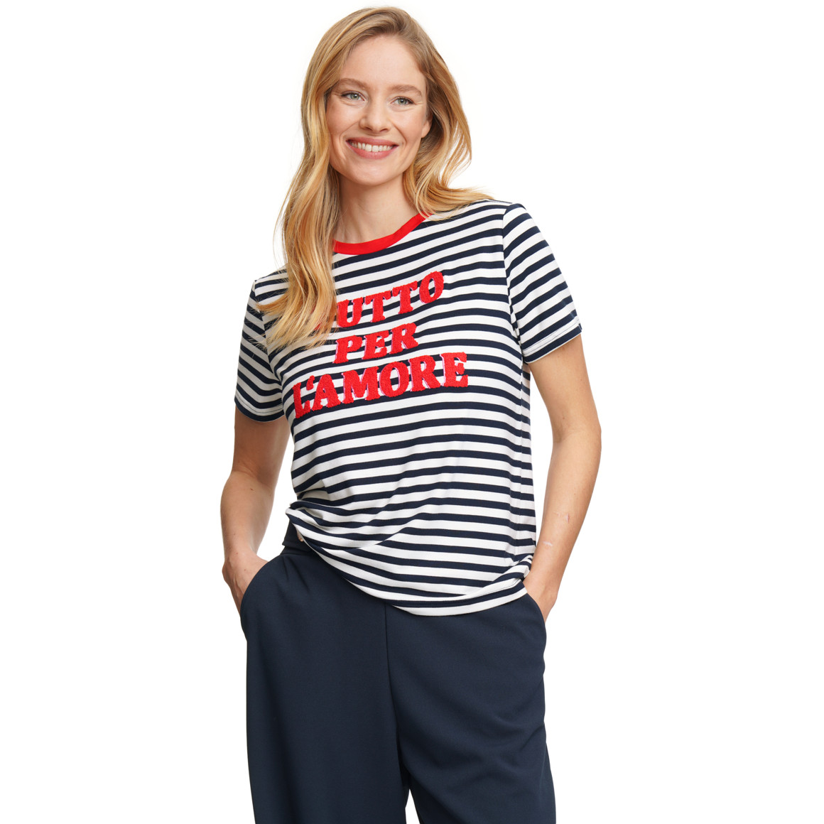 Damen T-Shirt mit Applikation