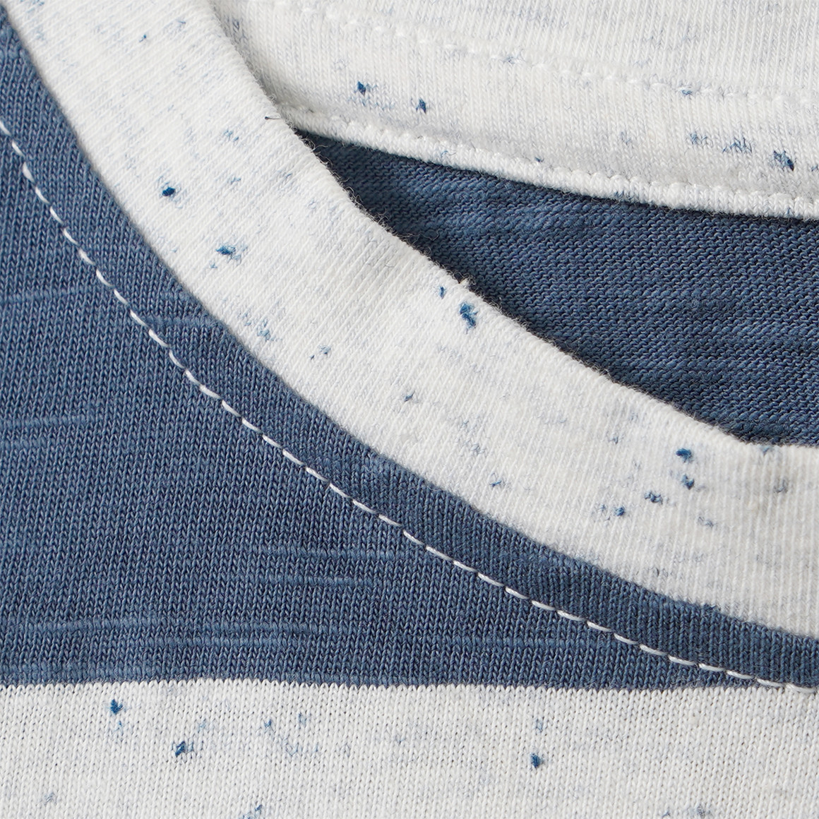 Jungen T-Shirt mit Noppengarn
