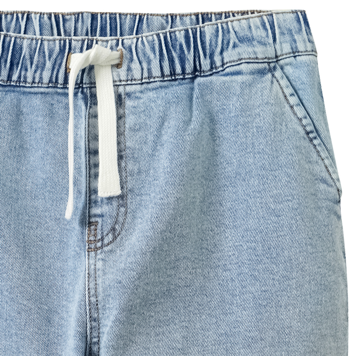 Jungen Jeans mit Cargotaschen