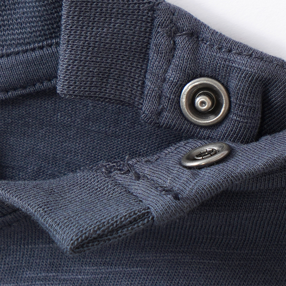 2 Baby T-Shirts mit Brusttasche