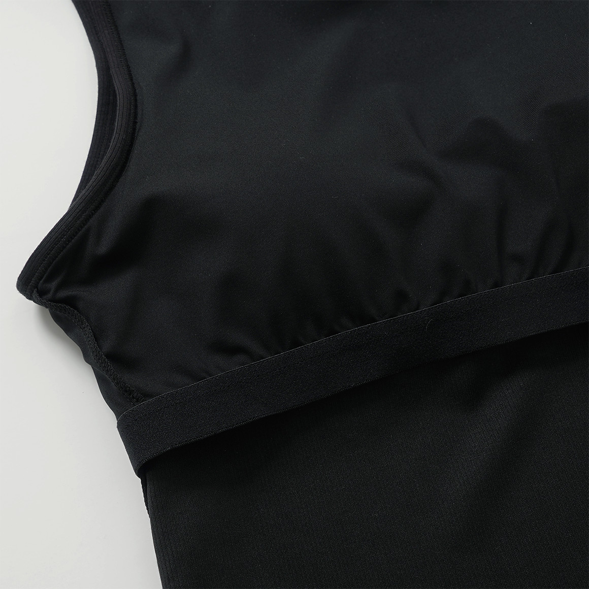 Damen Bustier-Top in Feinripp-Qualität