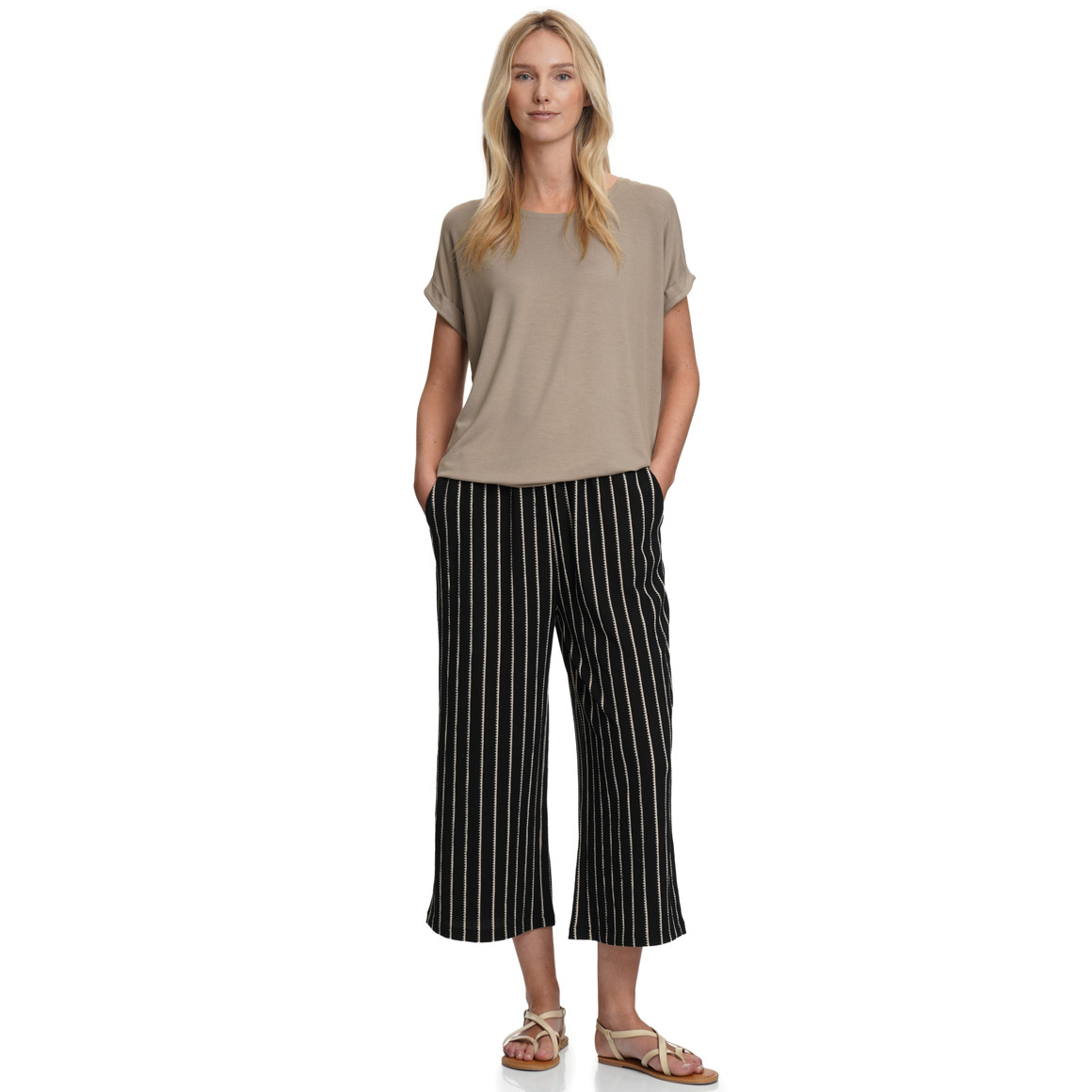 Damen T-Shirt mit fixierten Turn-ups