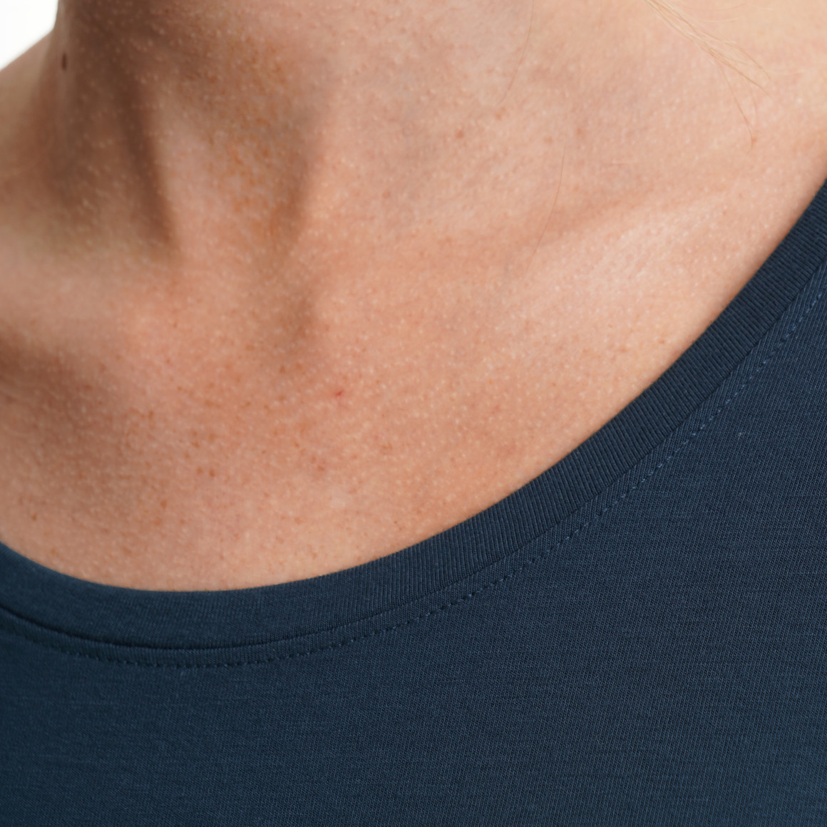 Damen T-Shirt mit fixierten Turn-ups