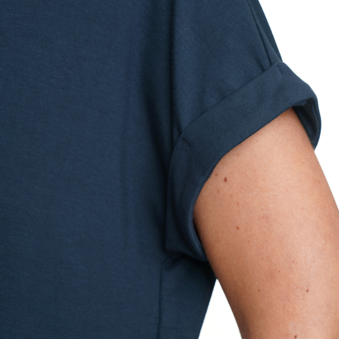 Damen T-Shirt mit fixierten Turn-ups