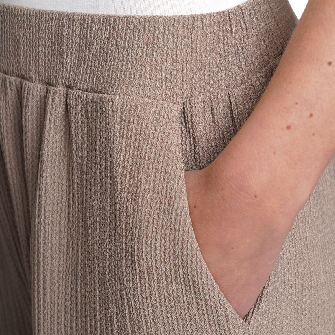 Damen Culotte mit strukturiertem Material