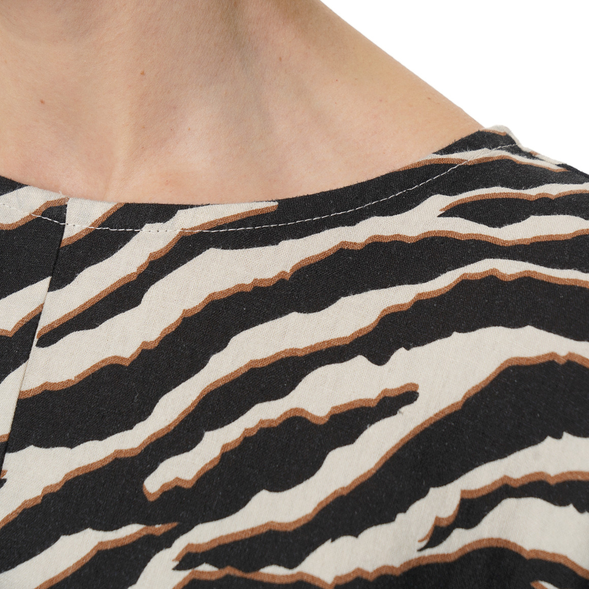 Damen Leinen-Kleid mit kurzen Ärmeln